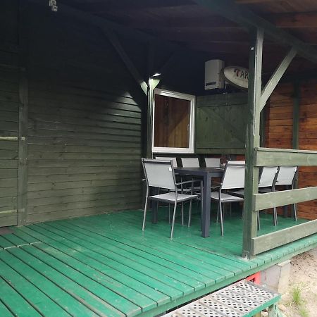 Domki Nad Jeziorem: Lakeside Cottages for Groups Zygmuntowo  Exterior photo
