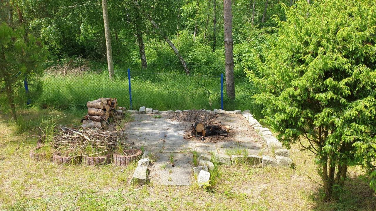 Domki Nad Jeziorem: Lakeside Cottages for Groups Zygmuntowo  Exterior photo