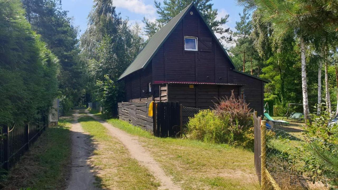 Domki Nad Jeziorem: Lakeside Cottages for Groups Zygmuntowo  Exterior photo